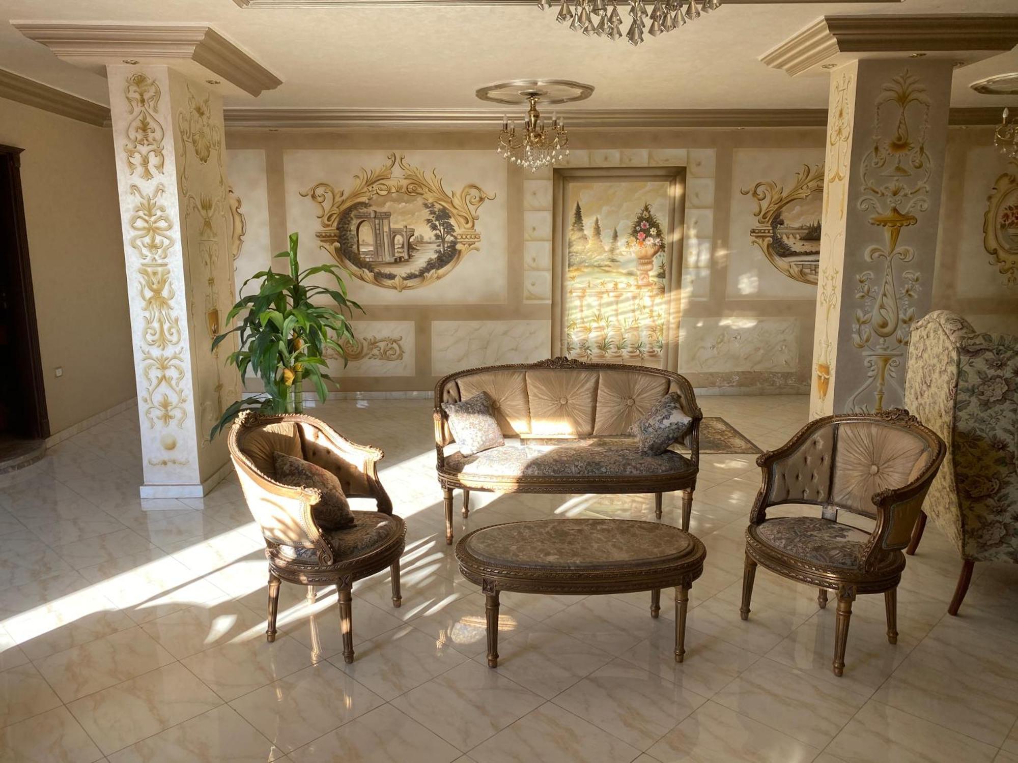 Apartment The Palace *